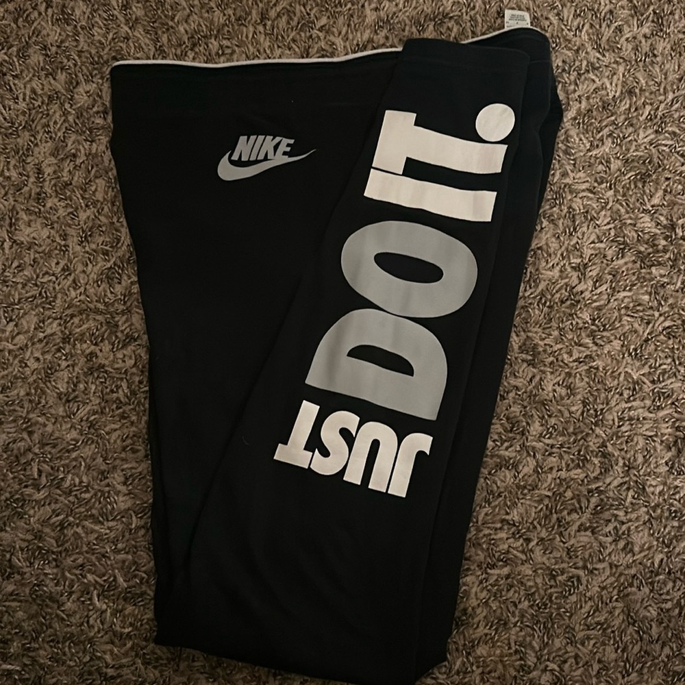 Womens nike leggings